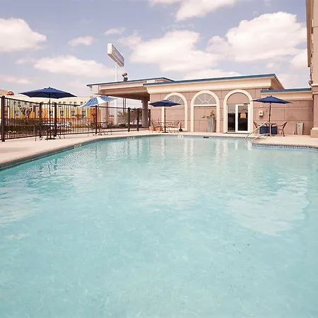 Wingate By Wyndham San Marcos 