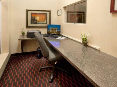 Wingate By Wyndham 3*