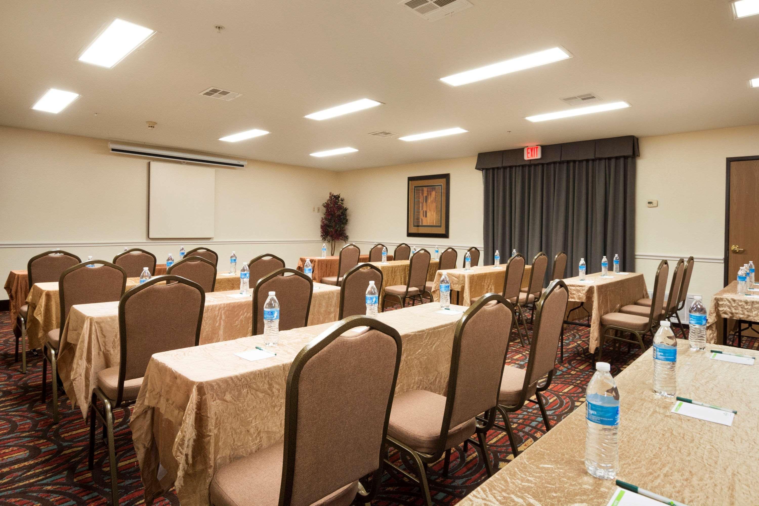 Wingate By Wyndham Hotel San Marcos