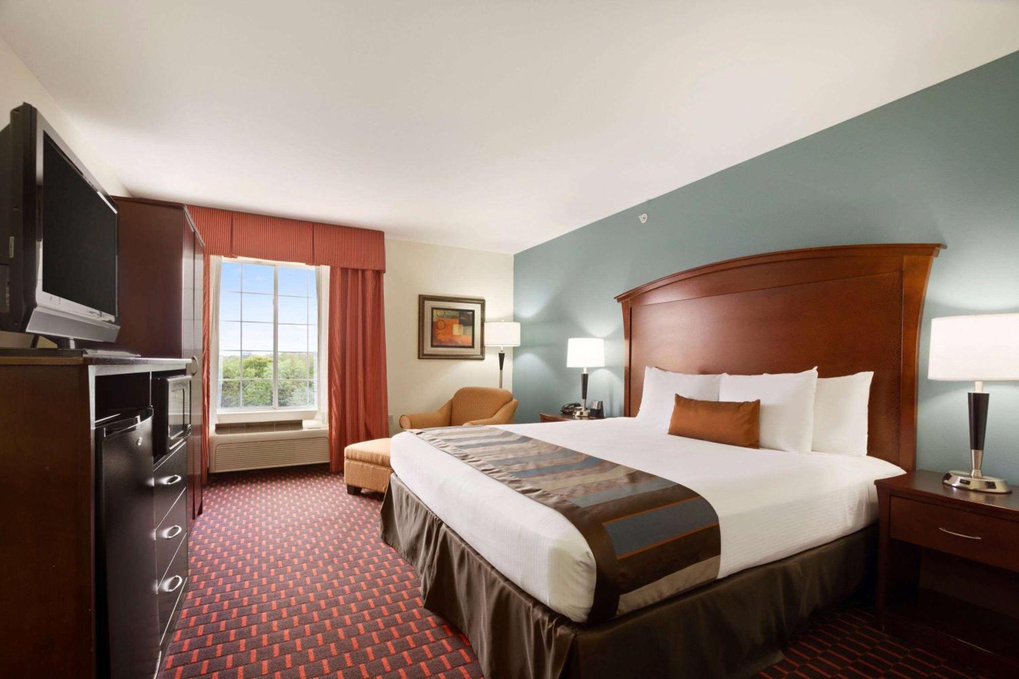 Wingate By Wyndham 3* San Marcos