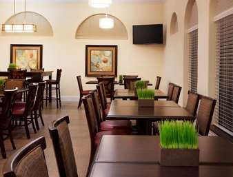 Wingate By Wyndham Hotel 3*