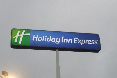Wingate By Wyndham Hotel 3*