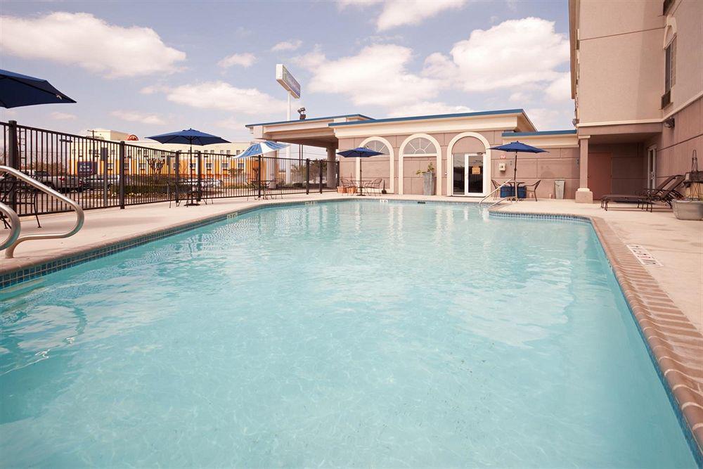 Hotel Wingate By Wyndham San Marcos