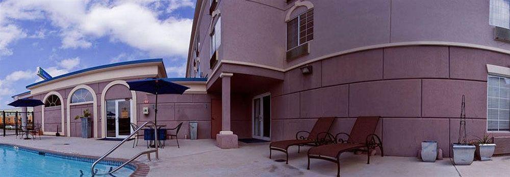 Wingate By Wyndham Hotel San Marcos